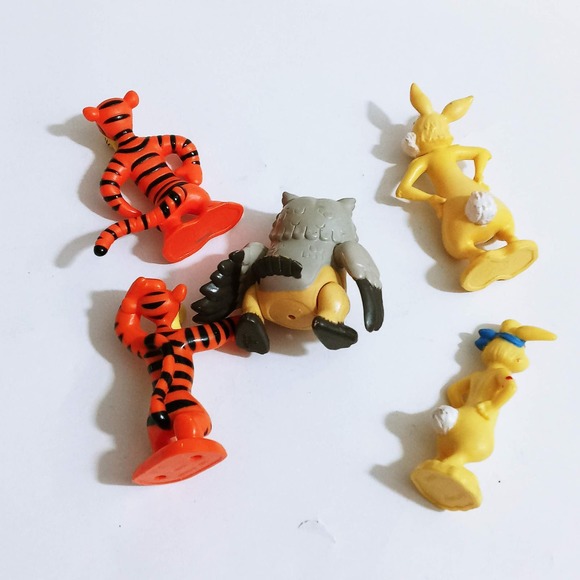 Vtg Pirate Disney Winnie the Pooh PVC Figures Set of 5 Tigger Owl & Rabbit (mt) - Picture 5 of 5